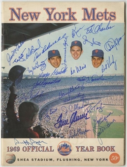 1969 New York Mets Year Book Signed by 25 Including Seaver and Berra